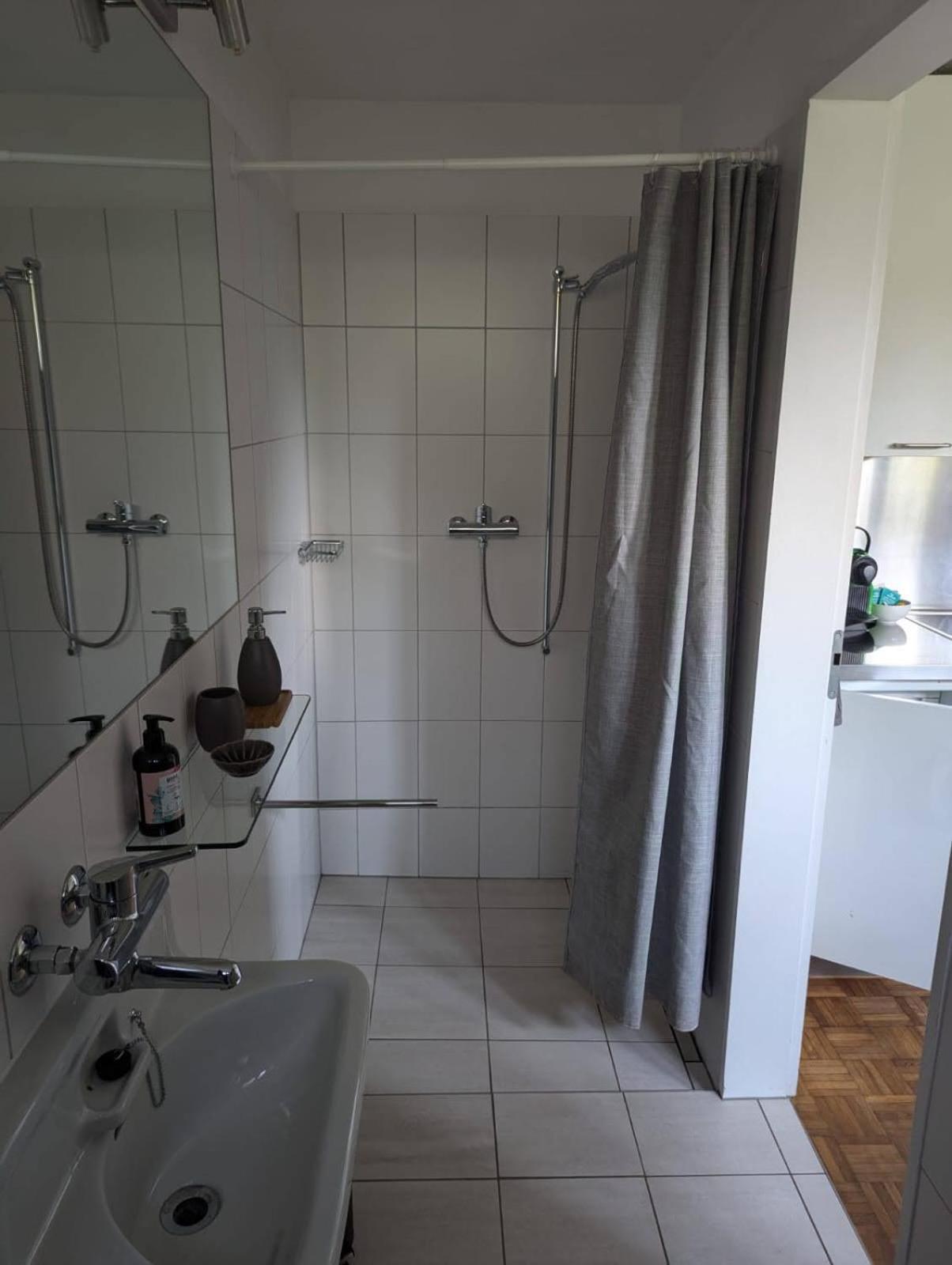2.5 Zimmerwohnung, Pinut Trin Exterior photo